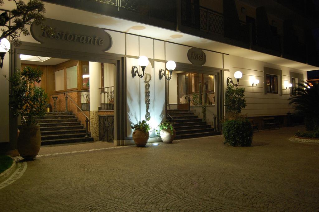 Hotel Ristorante Donato Calvizzano Exterior foto